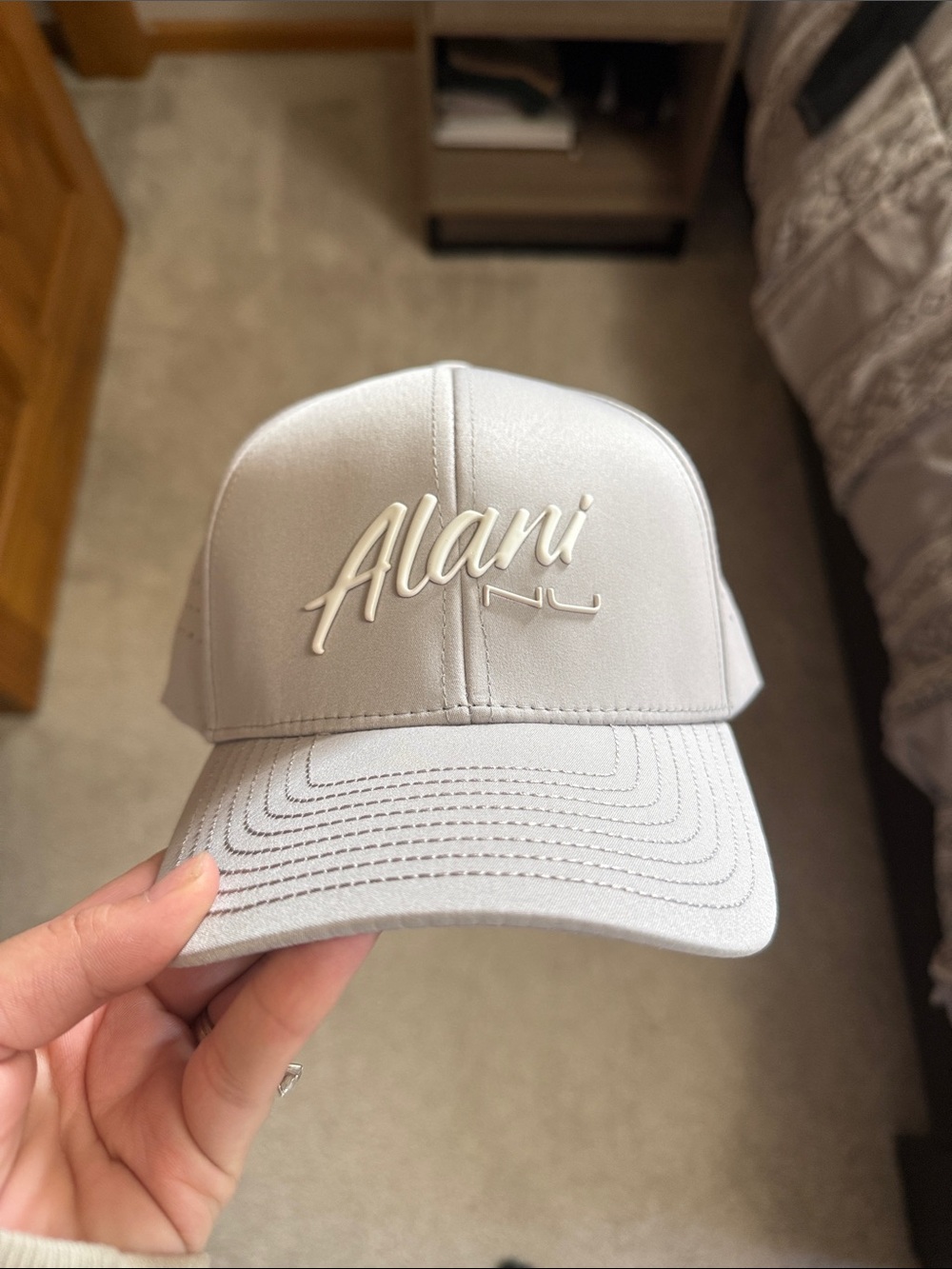 Light Gray Snapback Baseball Cap